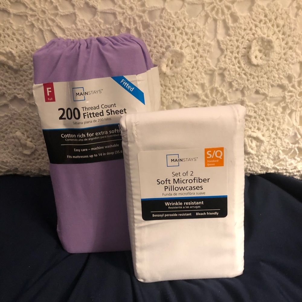 Fitted sheet & Pillow Cases Combo